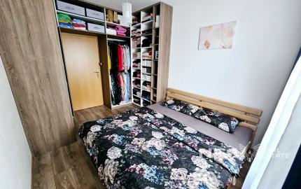 TOP Priestranný zrekonštruovaný byt v Hronseku