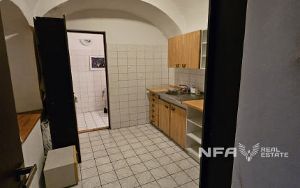 NA PRENÁJOM - Lukratívne priestory s parkovacím miestom