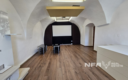 NA PRENÁJOM - Lukratívne priestory s parkovacím miestom