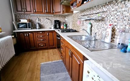 REZERVOVANÝ - Zrekonštruovaný 3i byt na Fončorde