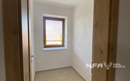 Priestranný, nový 3i byt vo Veľkej Lehote