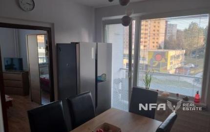 Veľký 2 izbový byt v Handlovej