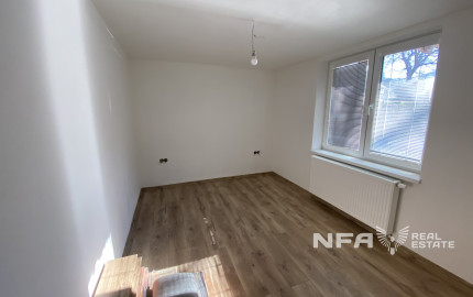 Zrekonštruovaný rodinný dom v obci Brehy - rezervovaný