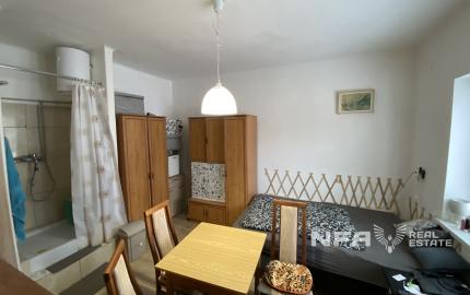 Čiastočne prerobená garsónka v obci Hodruša Hámre