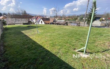 Pozemok v Ladomerskej Vieske