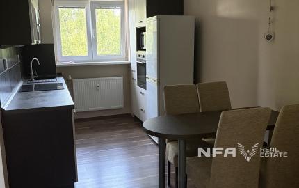 REZERVOVANÝ - NA PRENÁJOM - zrekonštruovaný 2 izbový byt v Handlovej