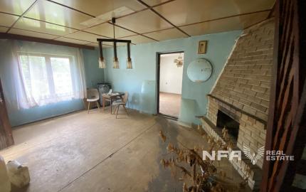 Chatka v obci Zlatno pri Poltári