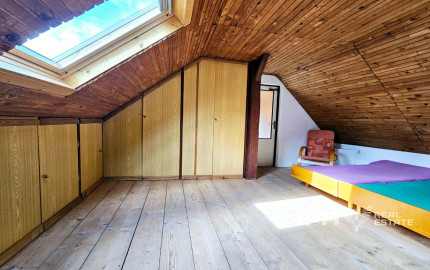 STAČÍ SA LEN NASŤAHOVAŤ - Domček v Jakube