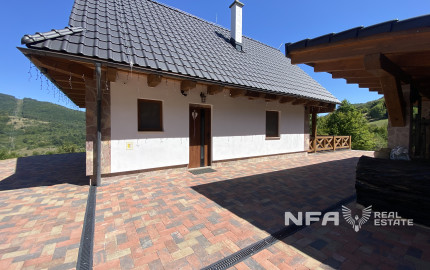 Stavebný pozemok s projektom na výstavbu chaty- Kostivrch