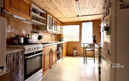 Na predaj útulná drevená chata v srdci Liptova