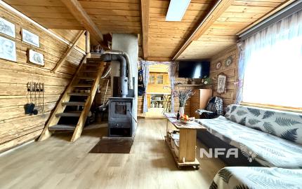 Na predaj útulná drevená chata v srdci Liptova