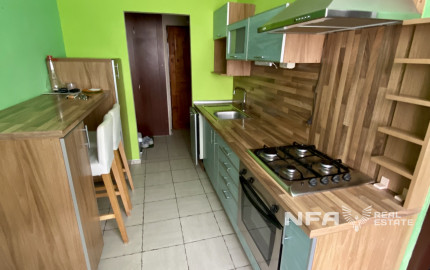 Moderný a kompletne zariadený 2-izbový byt v Novej Bani