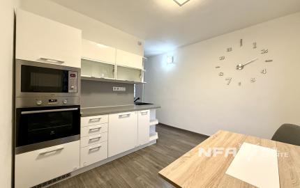 PRIESTRANNÝ 2-i BYT PO KOMPLETNEJ REKONŠTRUKCII – FONČORDA