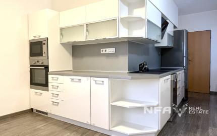 PRIESTRANNÝ 2-i BYT PO KOMPLETNEJ REKONŠTRUKCII – FONČORDA