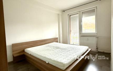 NA PRENÁJOM - 1,5i byt v Radvani - Banská Bystrica