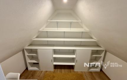 Prenájom luxusného podkrovného bytu – Tekovská Breznica