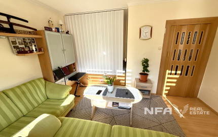 REZERVOVANÝ - Slnečný 1-i byt v tichej a vyhľadávanej lokalite BB