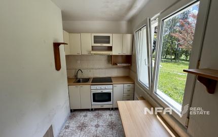 Na predaj: 3-izbový byt s loggiou vo Zvolene – Podborová