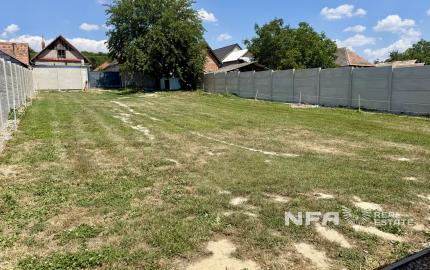 Veľký pozemok, nekonečné možnosti využitia - dom v Modranoch