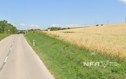 EXKLUZÍVNY INVESTIČNÝ POZEMOK S VÝMEROU 90 000 m²