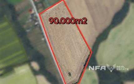 EXKLUZÍVNY INVESTIČNÝ POZEMOK S VÝMEROU 90 000 m²