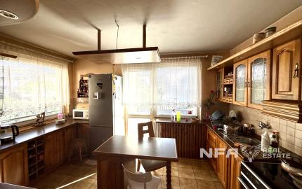 Priestranný rodinný dom na slnečnom pozemku 2 170 m²