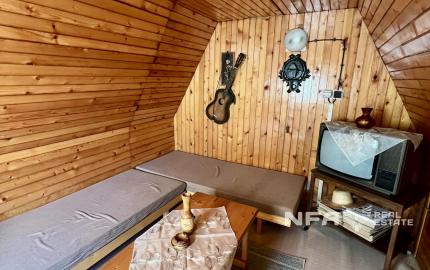 Útulná záhradná chatka s udržiavanou záhradou vo Zvolene