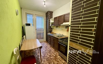 Pôvodný 2i byt v centre mesta Nová Baňa