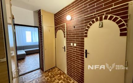 Pôvodný 2i byt v centre mesta Nová Baňa