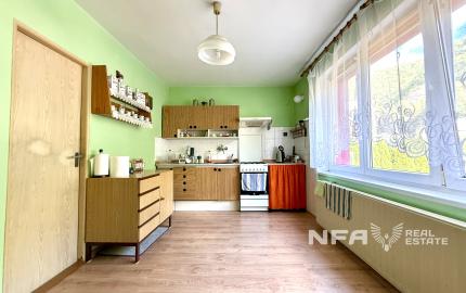 Veľkorysý rodinný dom s pozemkom 1 345 m²