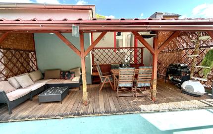 Veľkorysý rodinný dom s pozemkom 1 345 m²