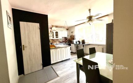 Veľkorysý rodinný dom s pozemkom 1 345 m²
