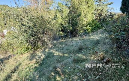 Pozemok s krásnym výhľadom v  Novej Bani