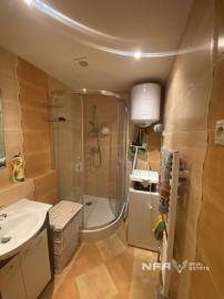 2i byt 3 minúty od Levíc