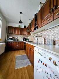 REZERVOVANÝ - Zrekonštruovaný 3i byt na Fončorde