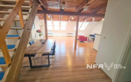 NA PRENÁJOM - mezonet/ ateliér v priamom centre mesta