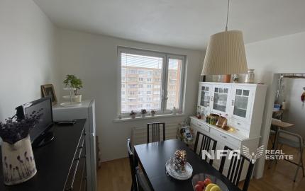 Slnečný 4i byt v Leviciach