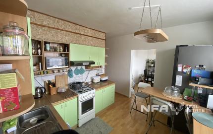 Slnečný 4i byt v Leviciach