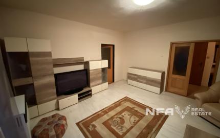 Priestranný 4i byt v Novej Bani s garážou a záhradkou