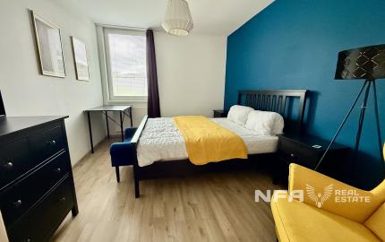 Štýlový 3-izbový byt s terasou, jacuzzi a parkovaním