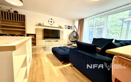 Štýlový 3-izbový byt s terasou, jacuzzi a parkovaním