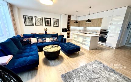 Štýlový 3-izbový byt s terasou, jacuzzi a parkovaním