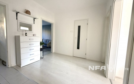 TOP PONUKA! Zrekonštruovaný 3i byt v Sásovej