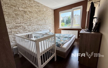 TOP PONUKA! Zrekonštruovaný 3i byt v Sásovej