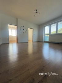 Zrekonštruovaný 3i byt v Novej Bani