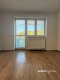 Zrekonštruovaný 3i byt v Novej Bani