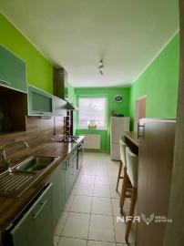 Moderný a kompletne zariadený 2-izbový byt v Novej Bani