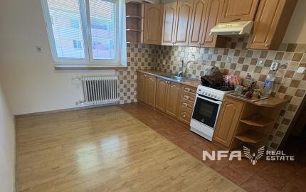 REZERVOVANÝ - NA PREDAJ 2-izbový byt v Žiari nad Hronom