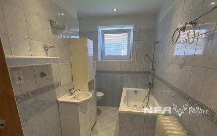 REZERVOVANÝ - NA PREDAJ 2-izbový byt v Žiari nad Hronom