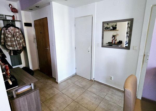 REZERVOVANÝ - 2i zrekonštruovaný byt vo vynikajúcej lokalite